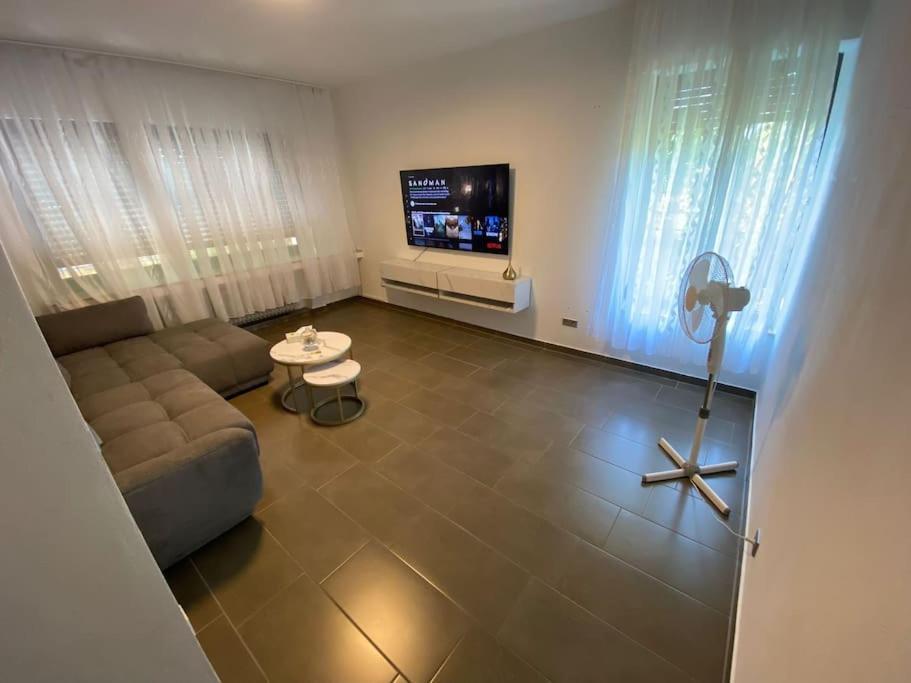 Ferien-Villa Direkt Am Rhein Sauna/Whirlpool Gotterswickerhamm Exterior foto